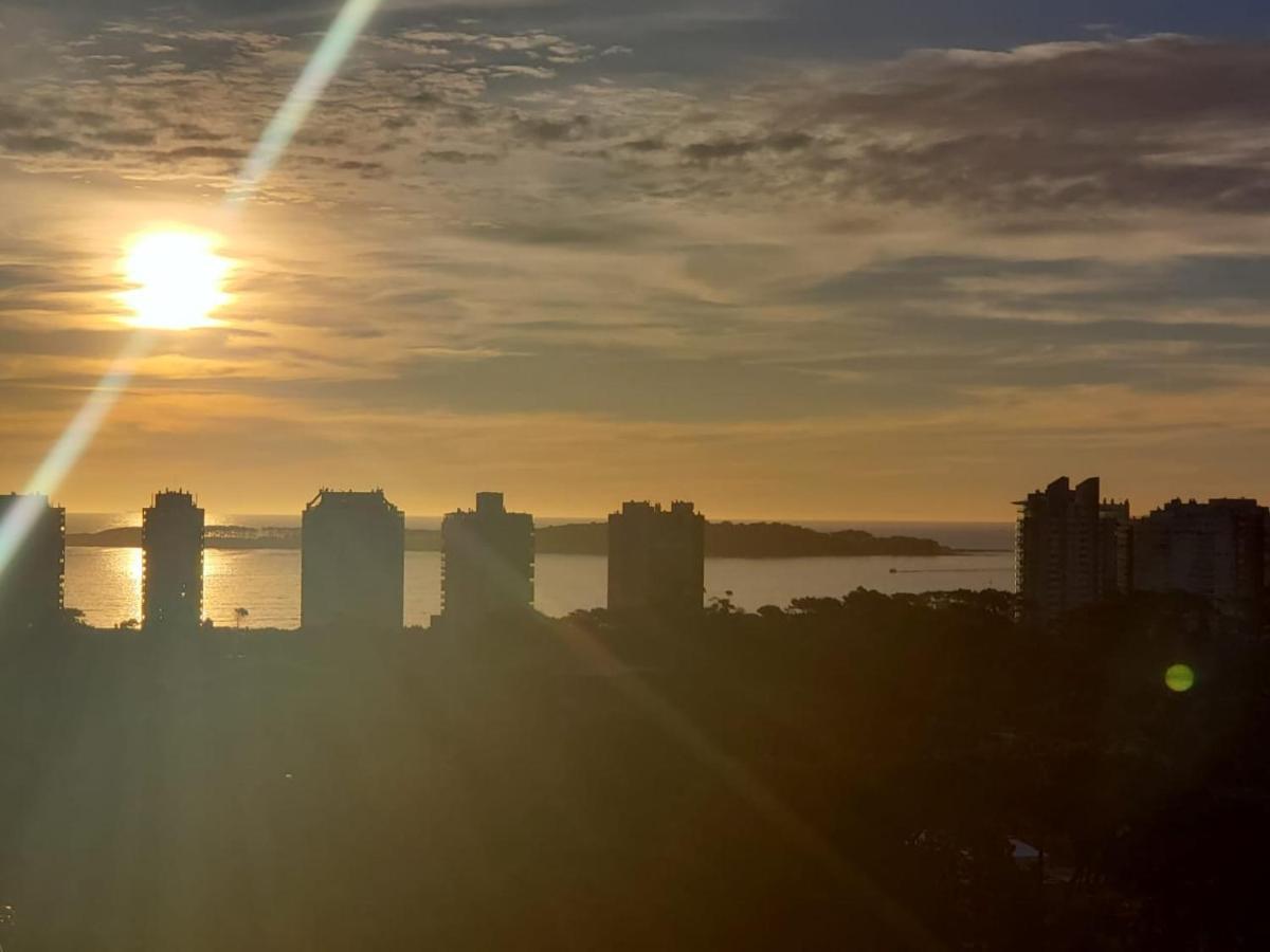 Monoambiente De Lujo En Place Lafayette - Ganadores Del Premio Award 2025 Punta del Este Kültér fotó